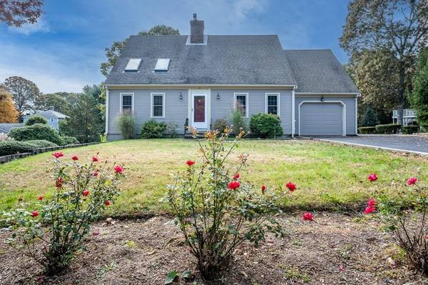 33 Clinton Dr, Yarmouth, MA 02675