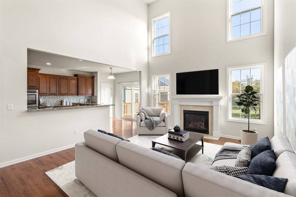 Hopkinton, MA 01748,4 Heartwood Way