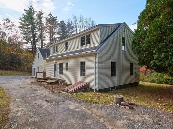 Sturbridge, MA 01518,70 Clark Rd