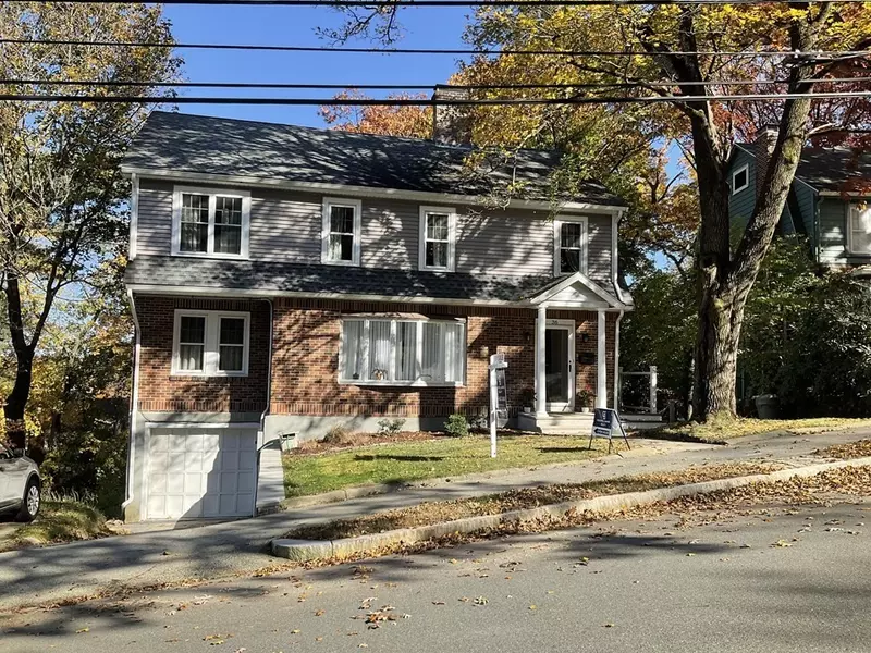 36 Oakland Ave, Arlington, MA 02476