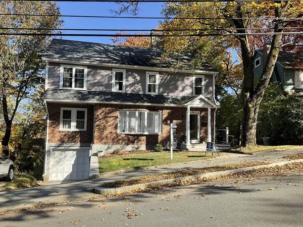 36 Oakland Ave, Arlington, MA 02476