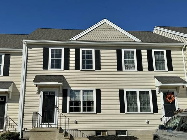 61 Boxberry Lane #61, Rockland, MA 02370