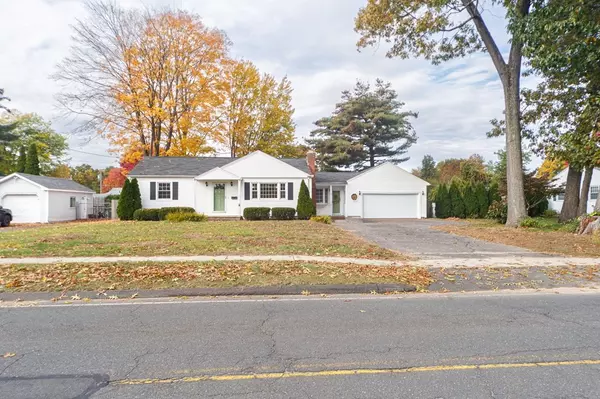 91 Southwest Av, Windsor Locks, CT 06096