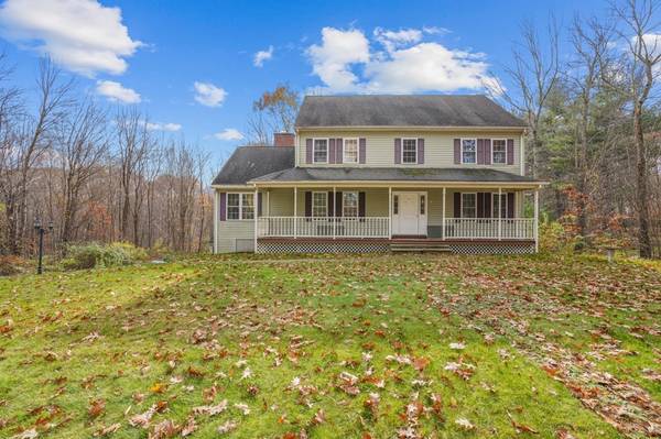 81 Pleasant Street, Oxford, MA 01537