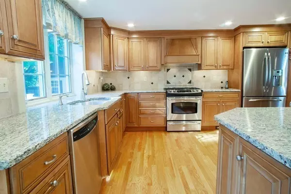 East Longmeadow, MA 01028,120 Melwood Ave