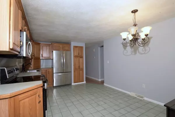 Carver, MA 02330,6 Watson St