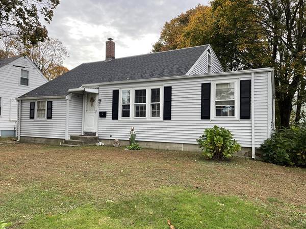 40 Wyoming Ave, Brockton, MA 02301