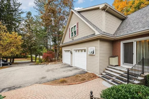 Paxton, MA 01612,209 Pleasant St