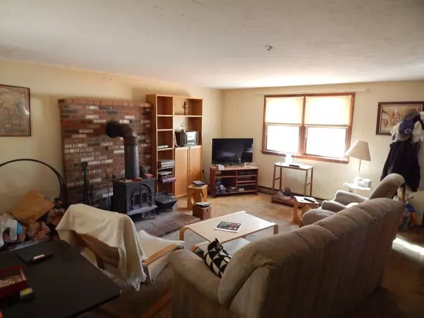 Randolph, MA 02368,76 N Glenway Ave