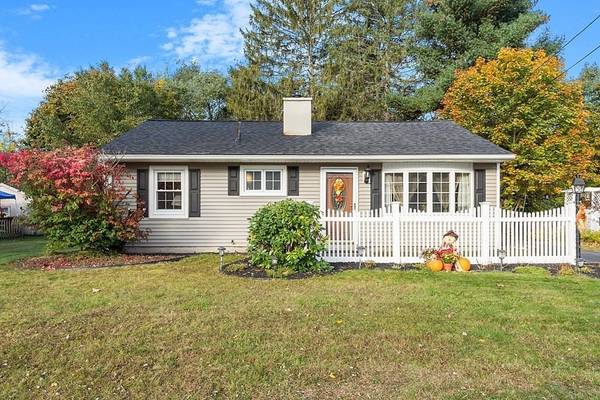 20 Castle Ave, Athol, MA 01331