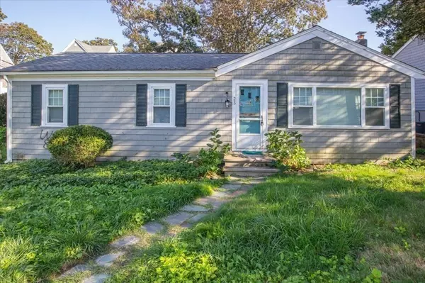 23 Cochituate Rd, Plymouth, MA 02360