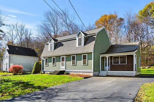 138 Fernwood Dr, Gardner, MA 01440