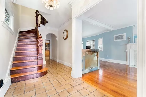 Boston, MA 02128,94 Princeton St