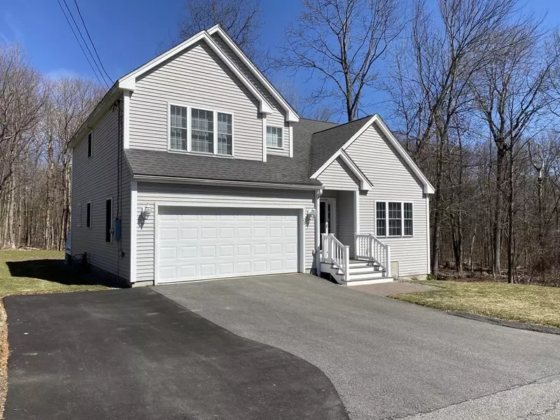 20 Penny Lane, Leominster, MA 01453