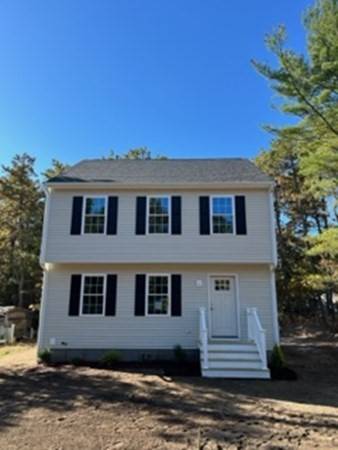 15 Cardinal Ave, Wareham, MA 02538