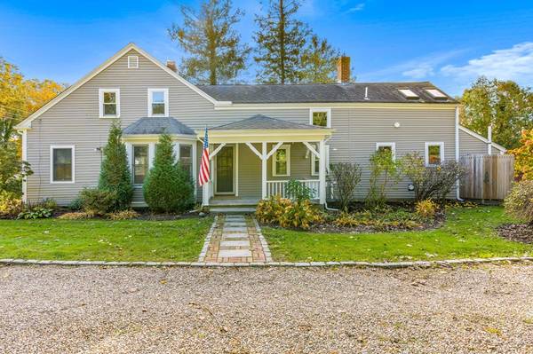 1208 County Road, Bourne, MA 02534