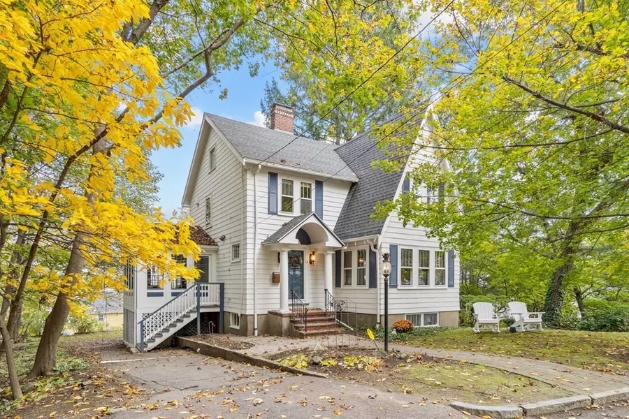 3 Lehigh St, Arlington, MA 02476