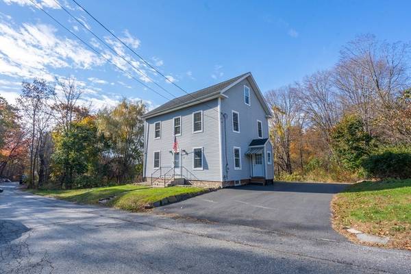 7 Kimball St, Brookfield, MA 01506