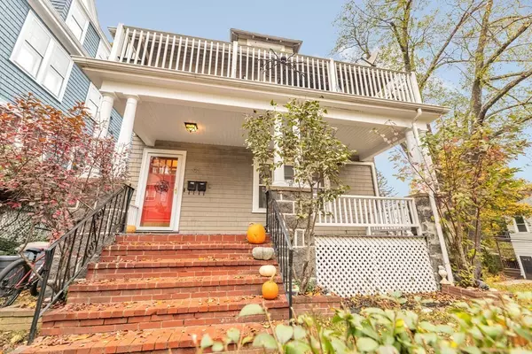 91 Aldrich St #1, Boston, MA 02131