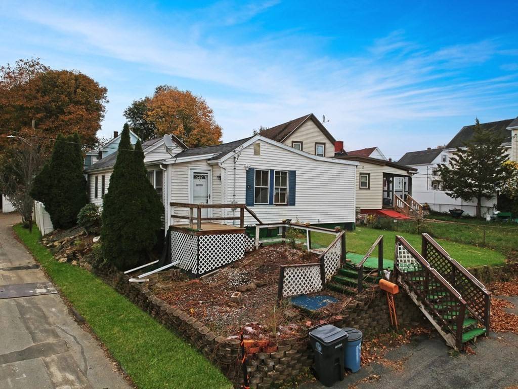 Haverhill, MA 01830,15 York St