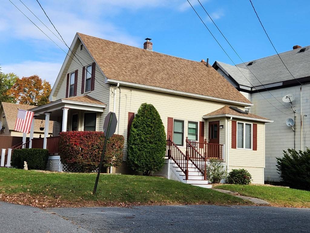 35 Pine Ave, Haverhill, MA 01832