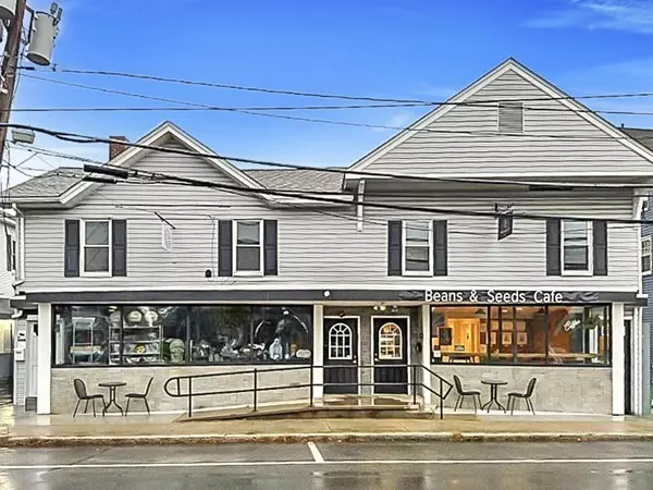 Mansfield, MA 02048,18-24 S Main St