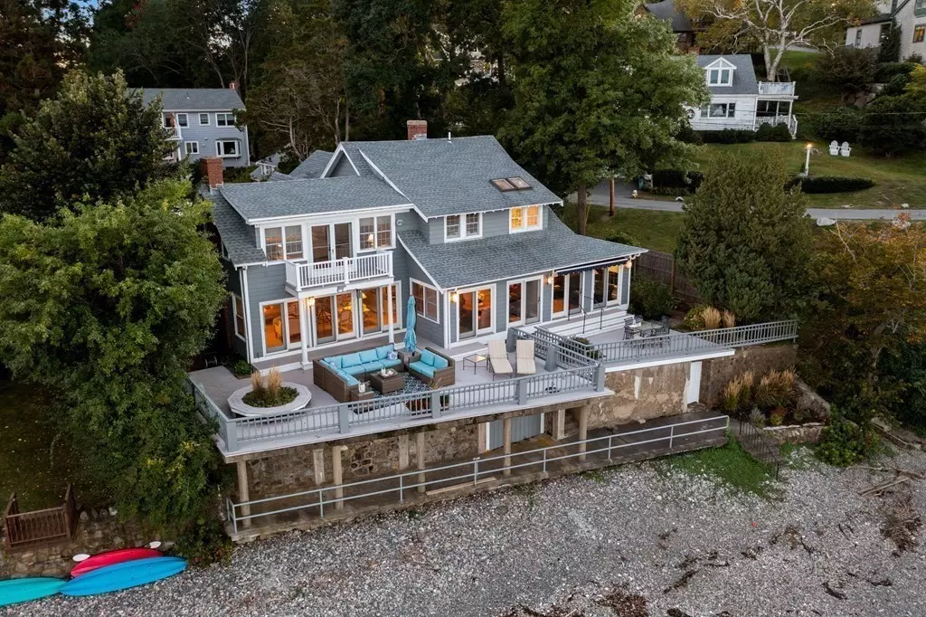 Marblehead, MA 01945,16 Edgemere Rd