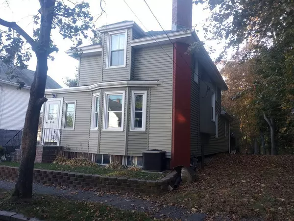 Lynn, MA 01905,86 Winnepurkit Ave