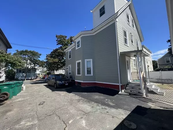 Lynn, MA 01902,57 Clovelly St