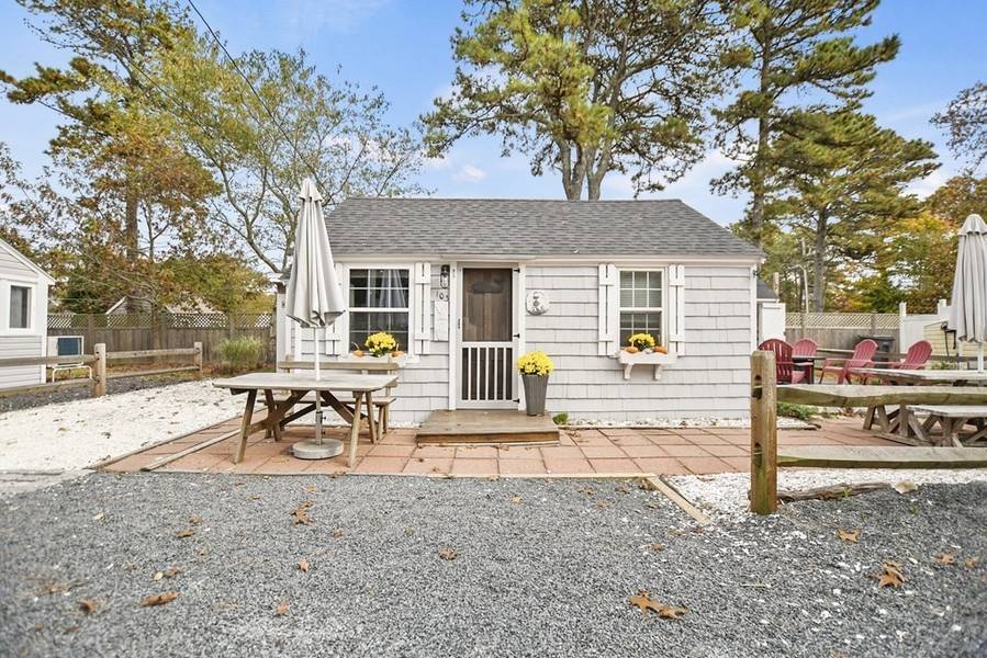 262 Old Wharf Road #103, Dennis, MA 02639