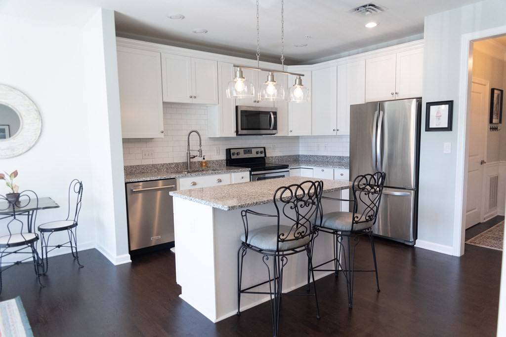 Weymouth, MA 02190,90 Trotter Rd #204