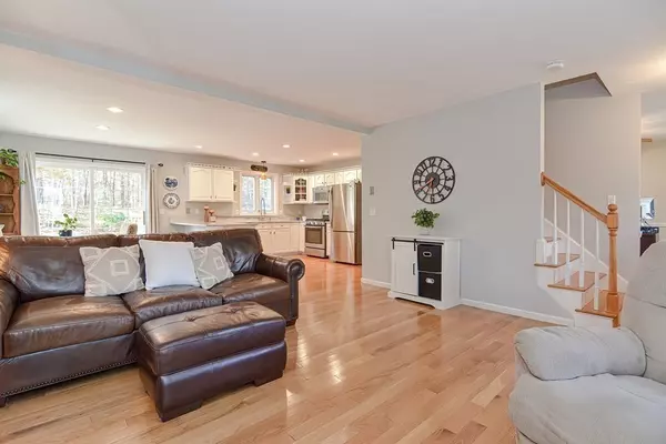 Bourne, MA 02562,6 Ridgehill Ln