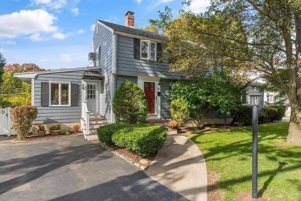 39 Nathaniel Road, Winchester, MA 01890