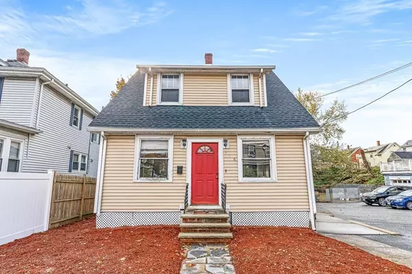 716 Boston St, Lynn, MA 01905