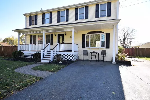 7 Farm St, Blackstone, MA 01504