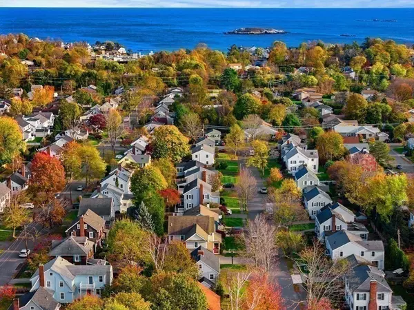 Marblehead, MA 01945,20 Shetland Rd