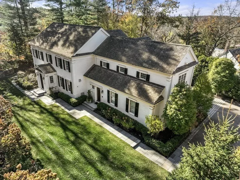 39 Temple Road, Wellesley, MA 02482