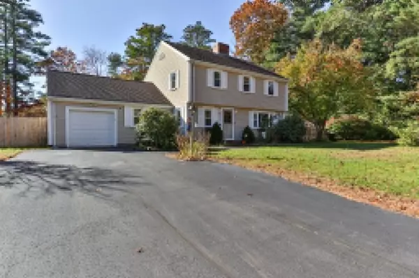 2 Woodville Way, Wareham, MA 02571