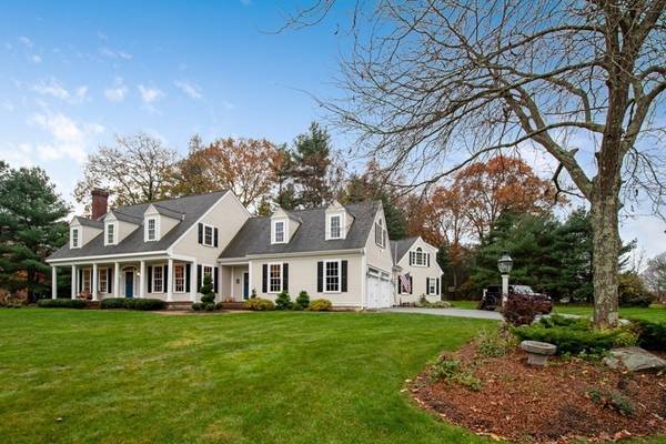 31 Planting Field Rd, Medfield, MA 02052