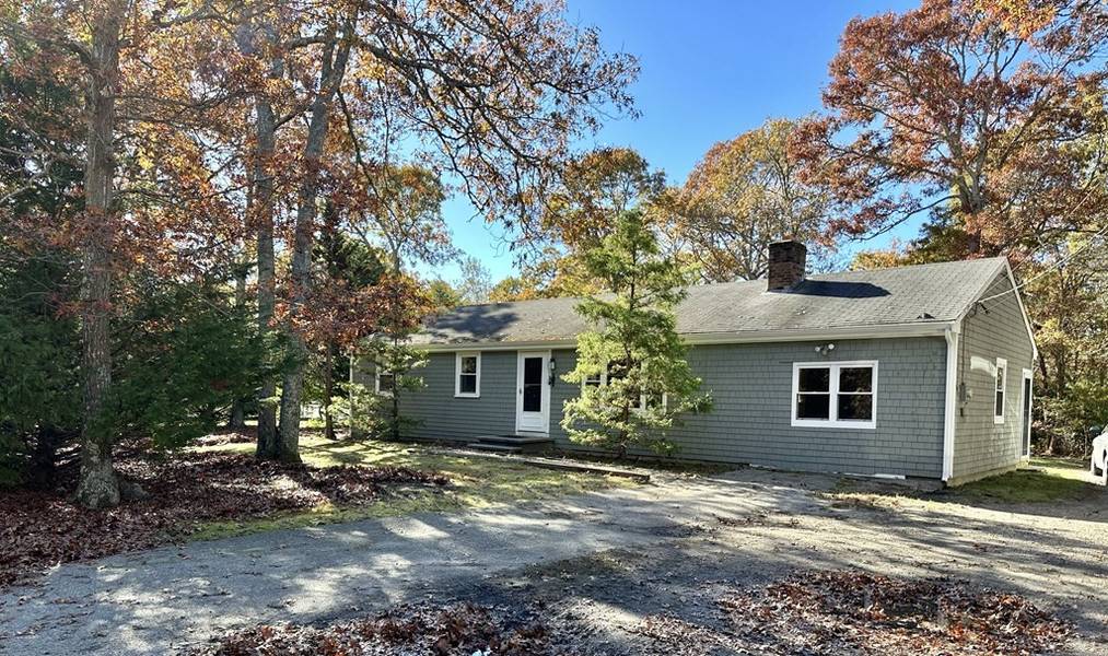 879 Santuit-Newtown Road, Barnstable, MA 02648