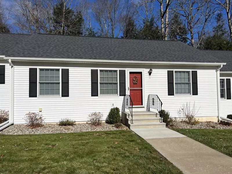 71 Rosewood Lane #71, Southwick, MA 01077