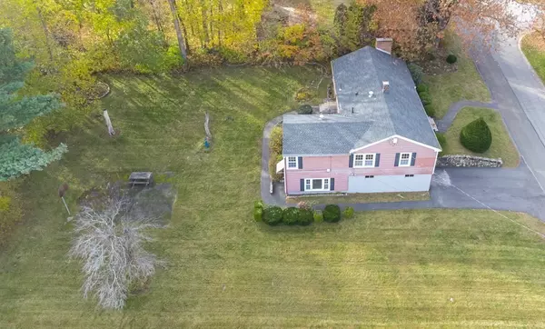 33 Eastview Street, Lowell, MA 01852