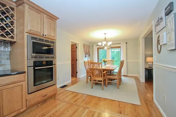 South Hadley, MA 01075,35 San Souci Dr