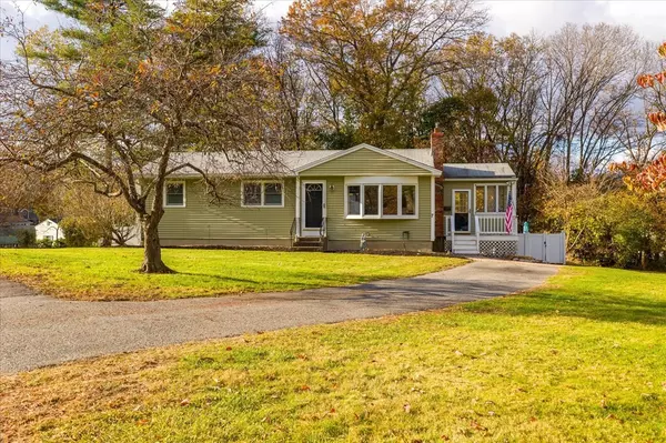 Hudson, MA 01749,7 Dover Cir