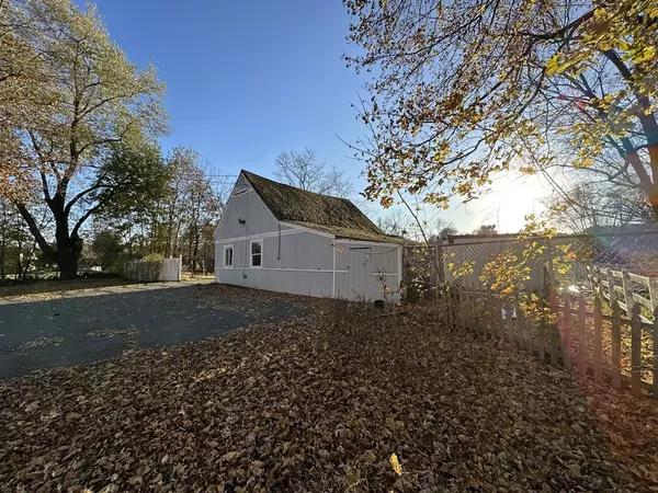 Norton, MA 02766,158 N Worcester St