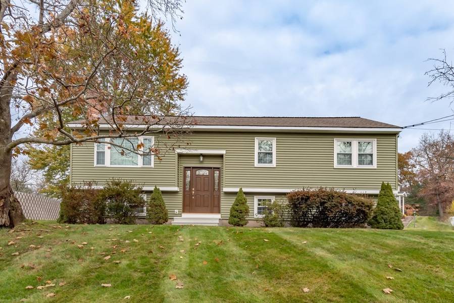 4 Kirkwood Dr, Nashua, NH 03064