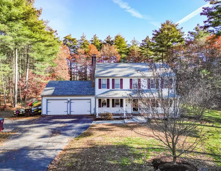 41 Settlers Xing, Middleboro, MA 02346