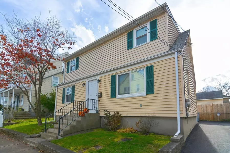 67 Columbus Ave, Pawtucket, RI 02861