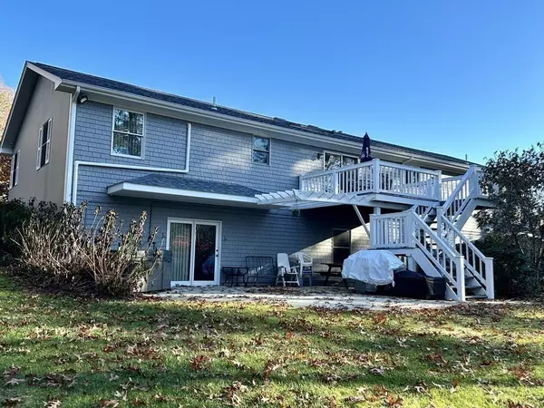 Acushnet, MA 02743,15 Rock Cress Lane