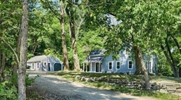 4 Potter Village Cross Rd, Charlton, MA 01507